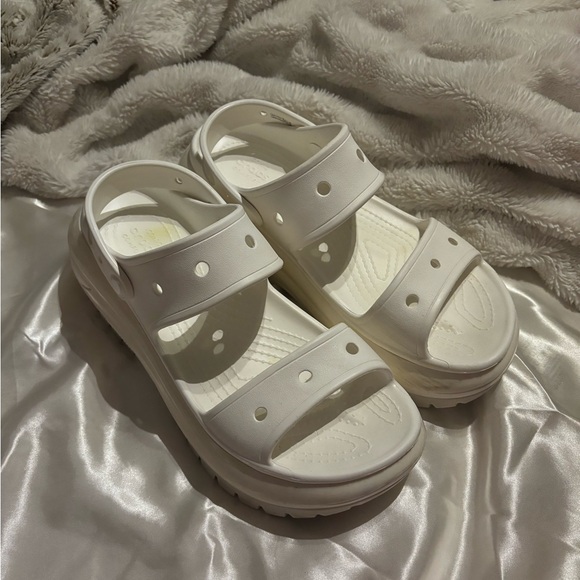 CROCS Shoes - CROCS Women's Mega Crush Sandal